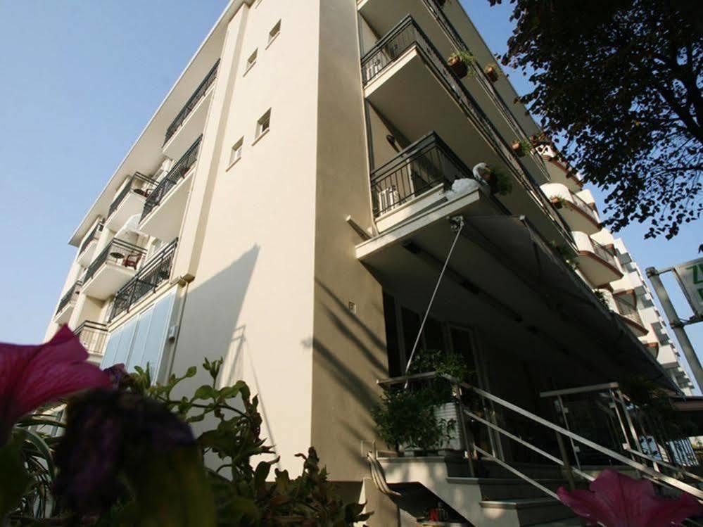 Hotel Zurigo Rimini Exterior photo